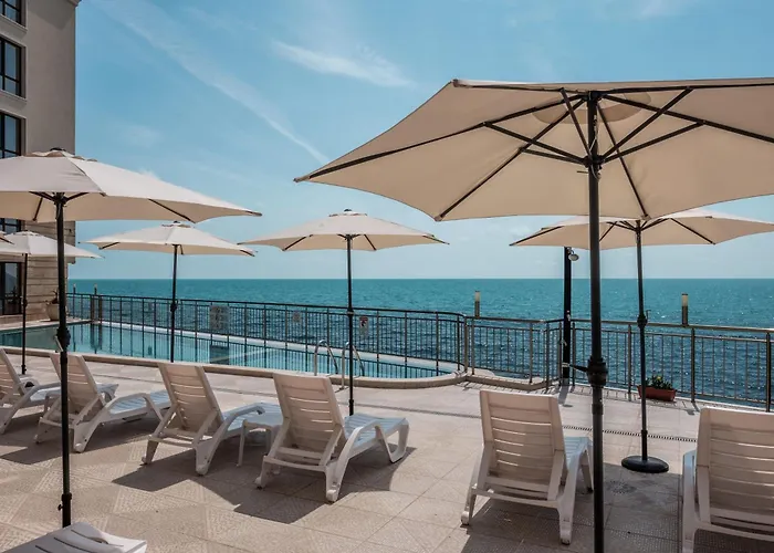 Cabacum Pleasure Beachfront Apartahotel 3*